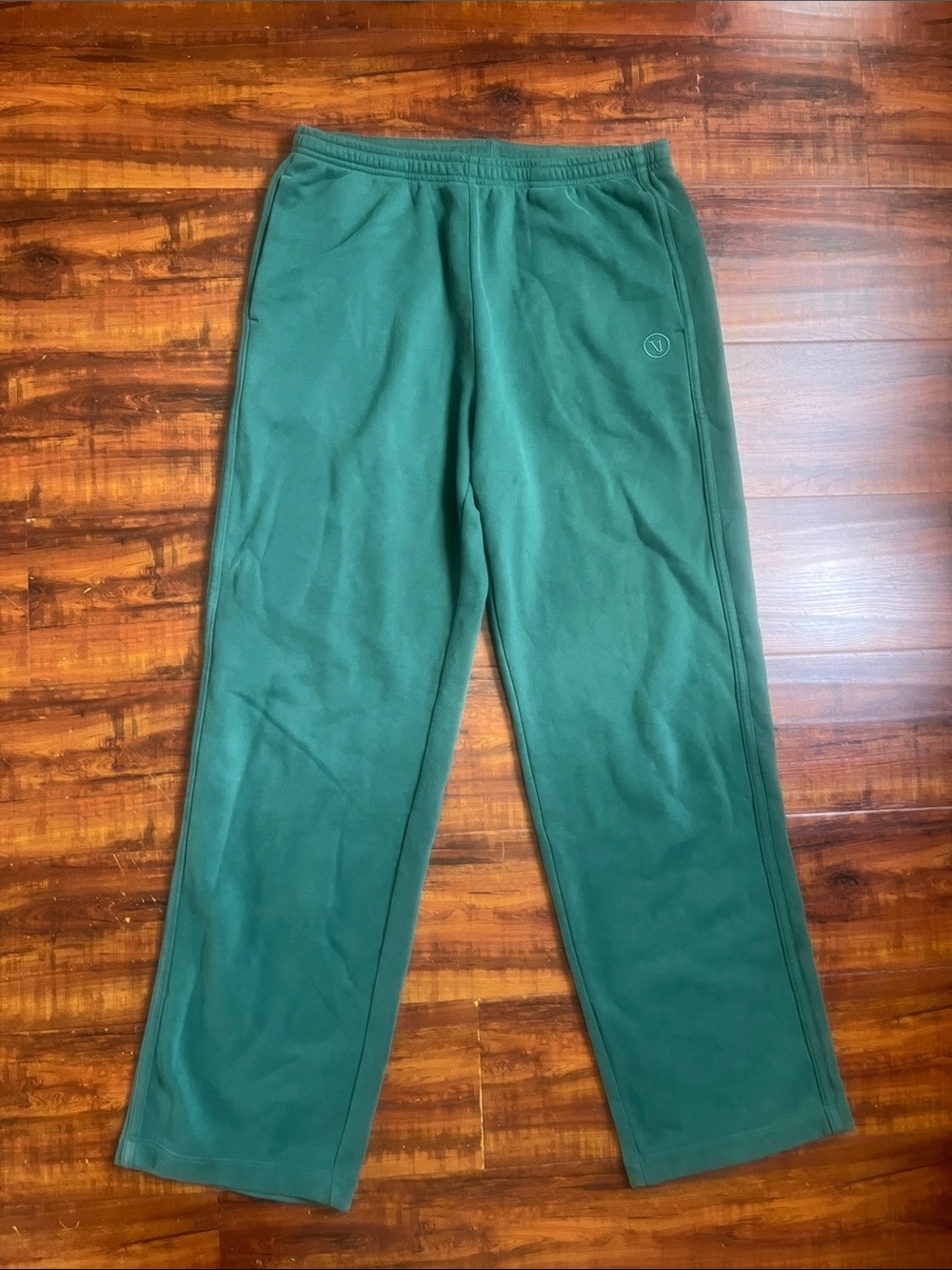 Vuori Forest Green Sweatpants - Casual Jogger